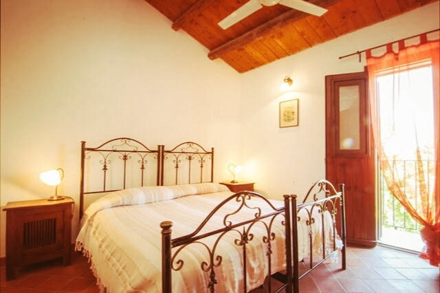 carruba interno